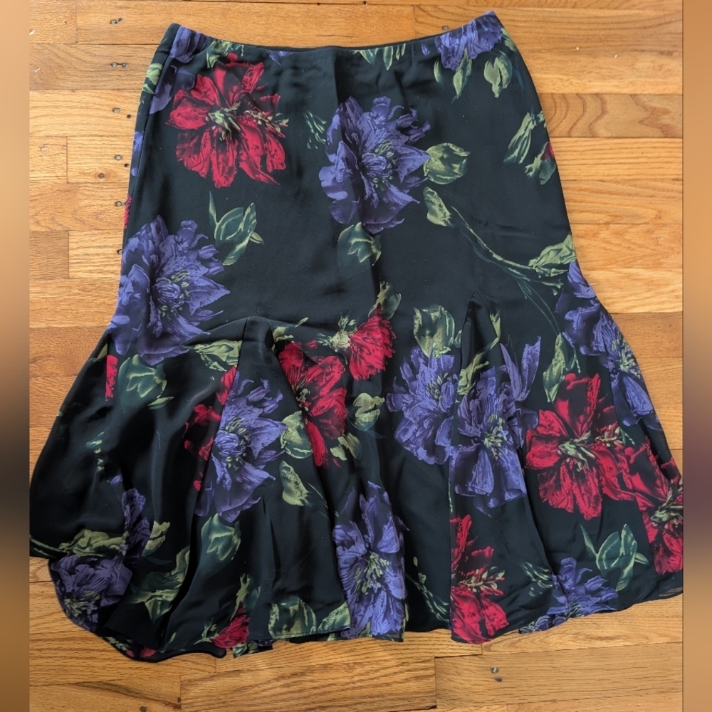 NWOT Chaps Floral Flowy Midi Skirt